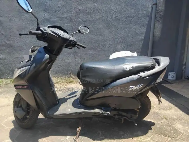 Honda Dio 2012