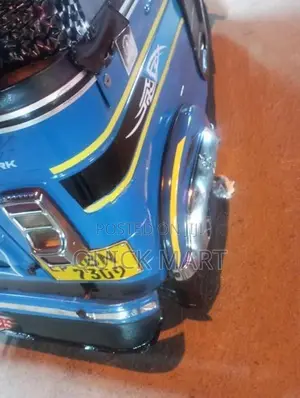 Bajaj RE 2018