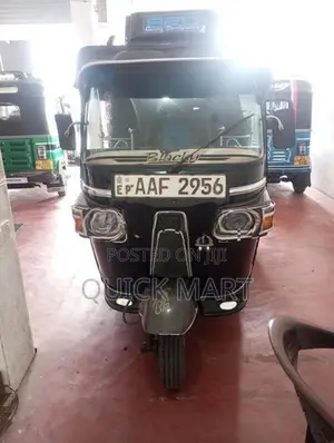 Bajaj RE 2014