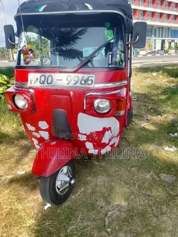 Bajaj RE 2008