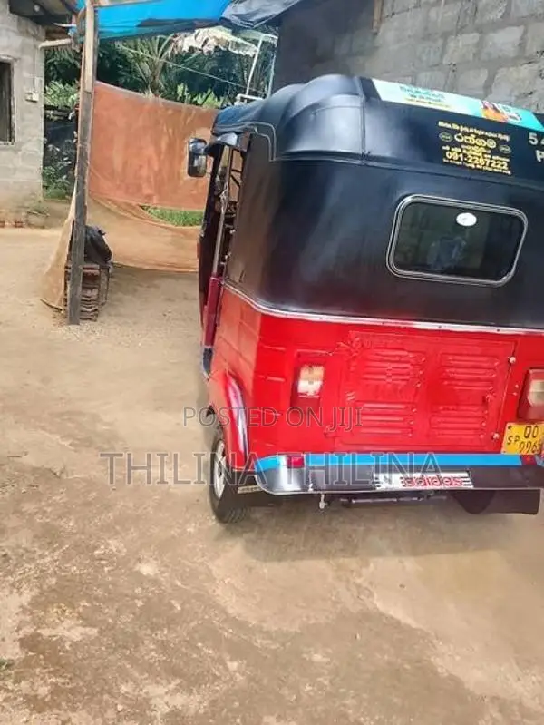Bajaj RE 2008