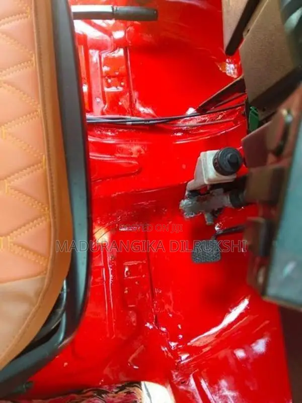 Bajaj RE Three Wheeler 2016