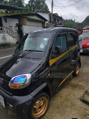Bajaj Qute 2019