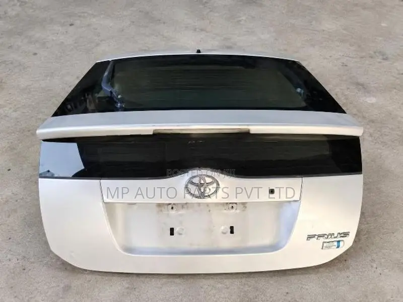 Toyota Prius 20 Dicky Door