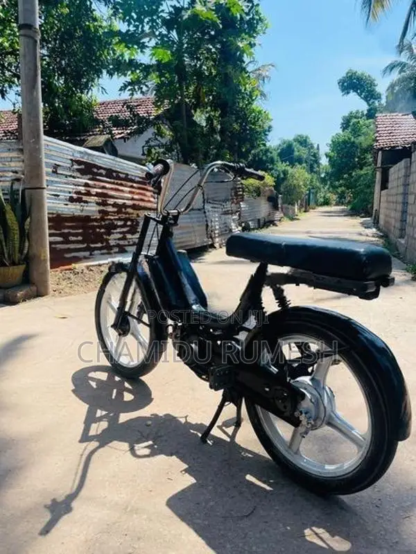 Piaggio 2000