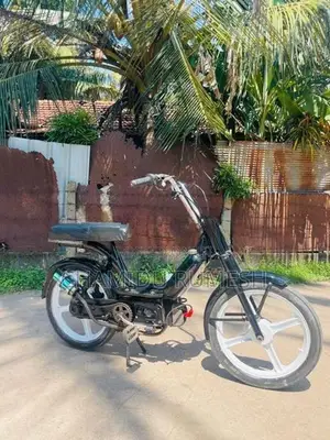 Piaggio 2000