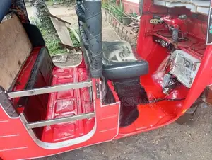 Bajaj RE 1998