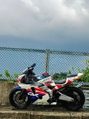 Honda CBR 250RR 2010