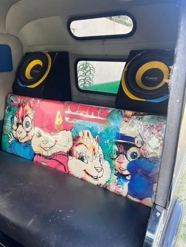 Bajaj RE 2014