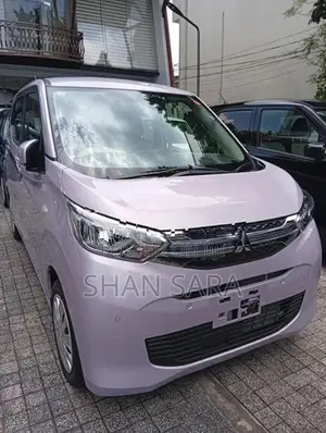 Mitsubishi eK Wagon M 2025