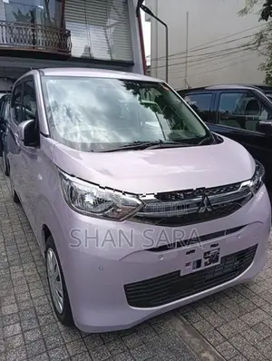 Mitsubishi eK Wagon M 2025