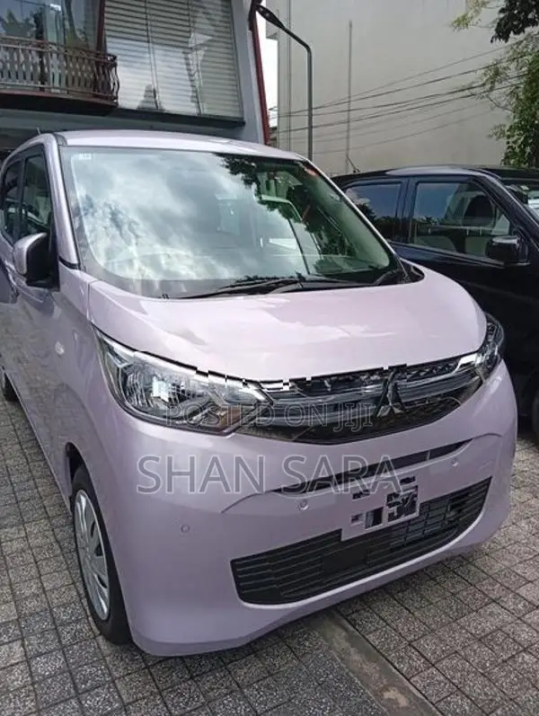 Mitsubishi eK Wagon M 2025