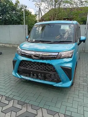 Toyota Roomy X 2023