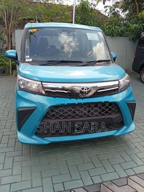 Toyota Roomy X 2023