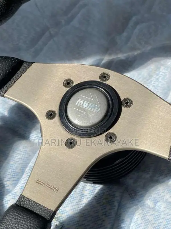 MOMO Race steering wheel for All