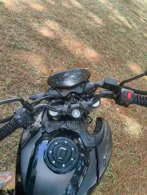 Bajaj Pulsar N160 2025 Motorbike (Used)