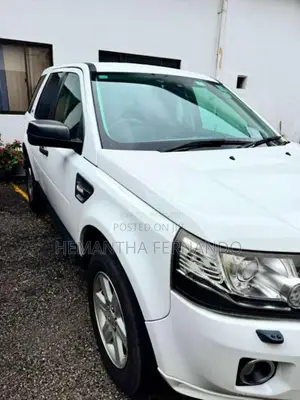 Land-Rover Freelander 2 2015 SUV (Used)