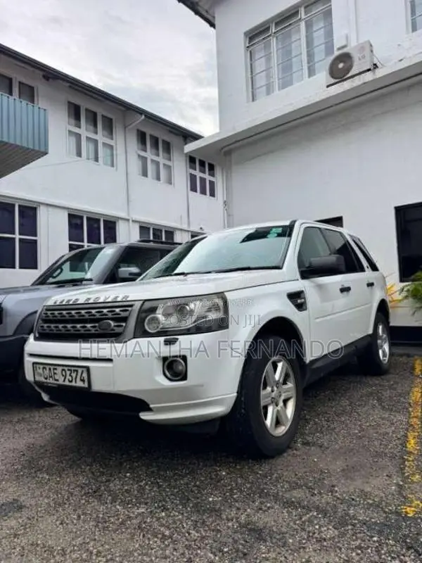 Land-Rover Freelander 2 2015 SUV (Used)