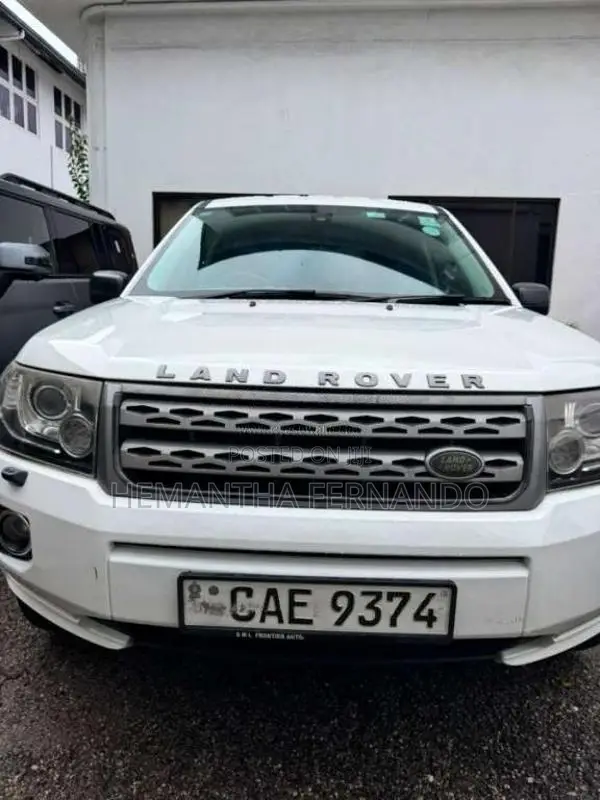 Land-Rover Freelander 2 2015 SUV (Used)