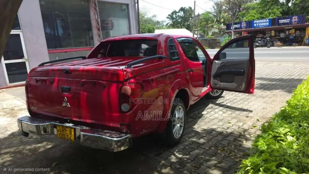 Mitsubishi L200 2011 Pickup (Used)