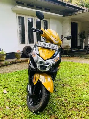 Honda Dio Digital Meater 2019 Motorbike (Used)