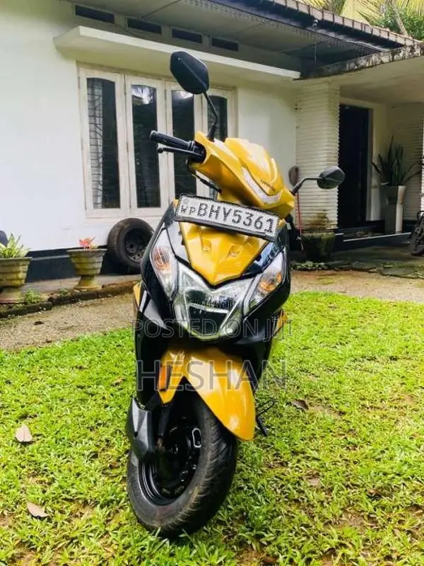 Honda Dio Digital Meater 2019 Motorbike (Used)