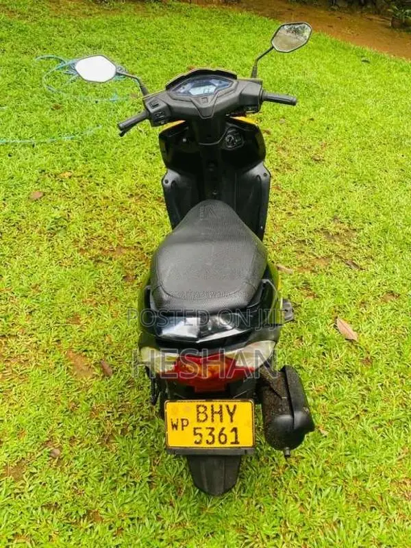 Honda Dio Digital Meater 2019 Motorbike (Used)
