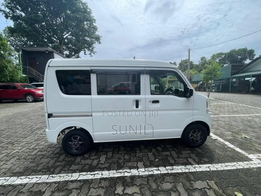 Suzuki Every 2025 Van (Used)