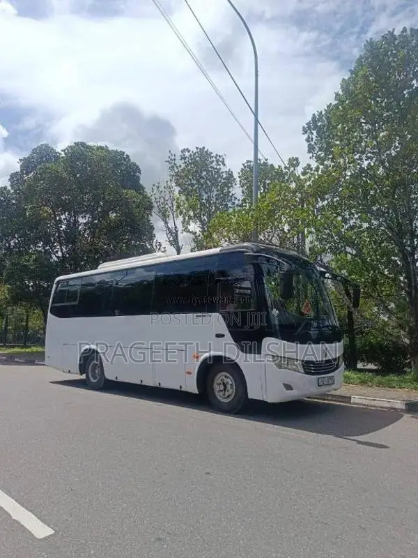 Micro Snowfox 2017 Bus (Used)