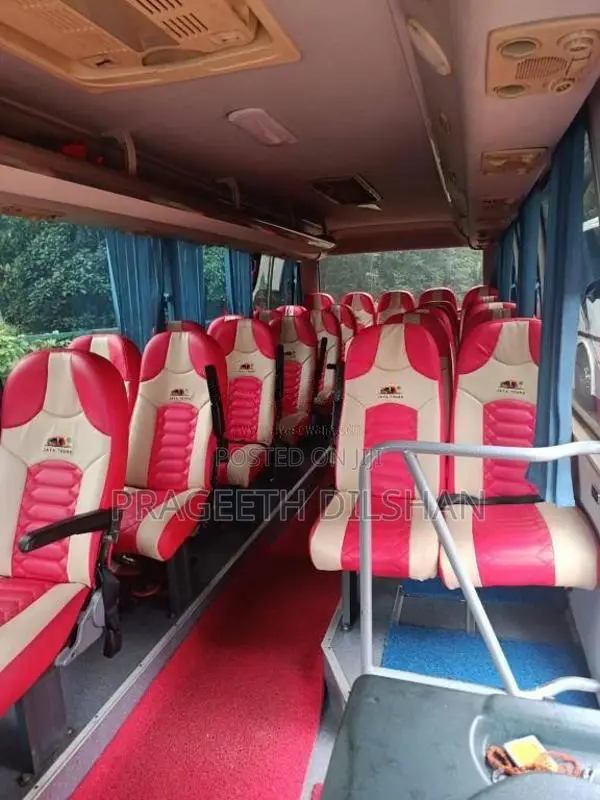 Micro Snowfox 2017 Bus (Used)