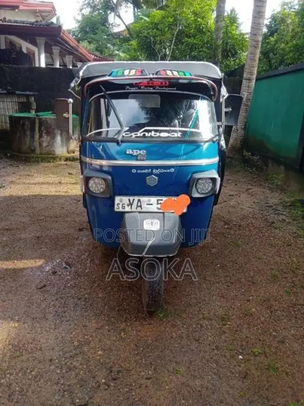 Piaggio Desel TApeWheel 2010 Three Wheel (Used)