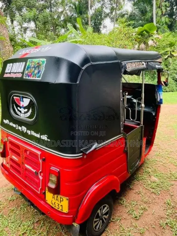 Bajaj 4 Stroke 2014 Three Wheel (Used)