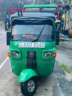 Bajaj RE 205 2013 Three Wheel (Used)