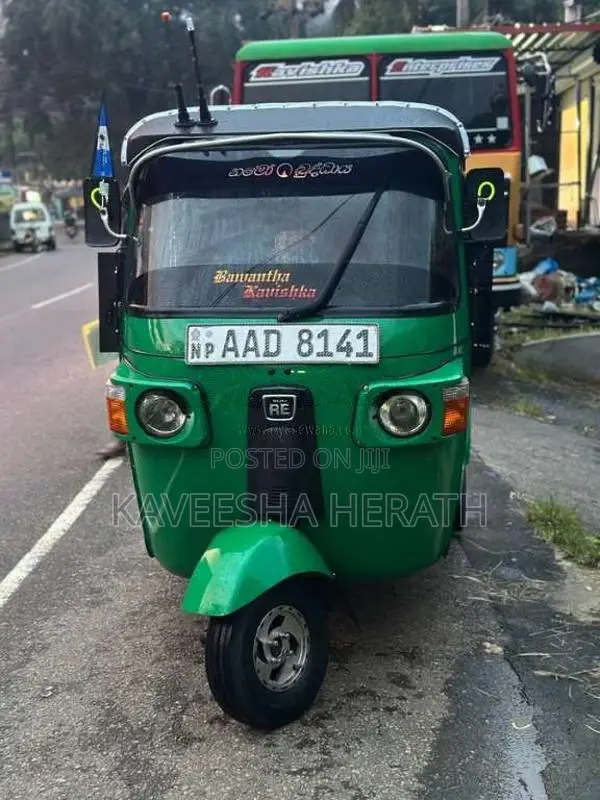 Bajaj RE 205 2013 Three Wheel (Used)