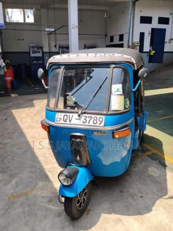 Bajaj RE 4 Stroke 2010 Three Wheel (Used)