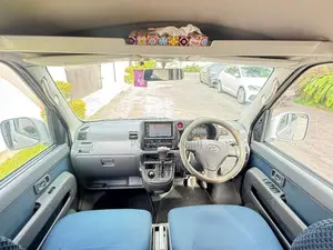 Daihatsu Hijet Cruze 2013 Van (Used)