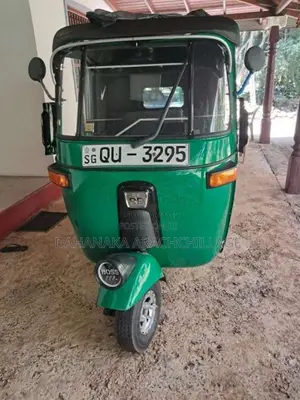 Bajaj 2 Stroke 2009 Three Wheel Unregistered (Recondition)