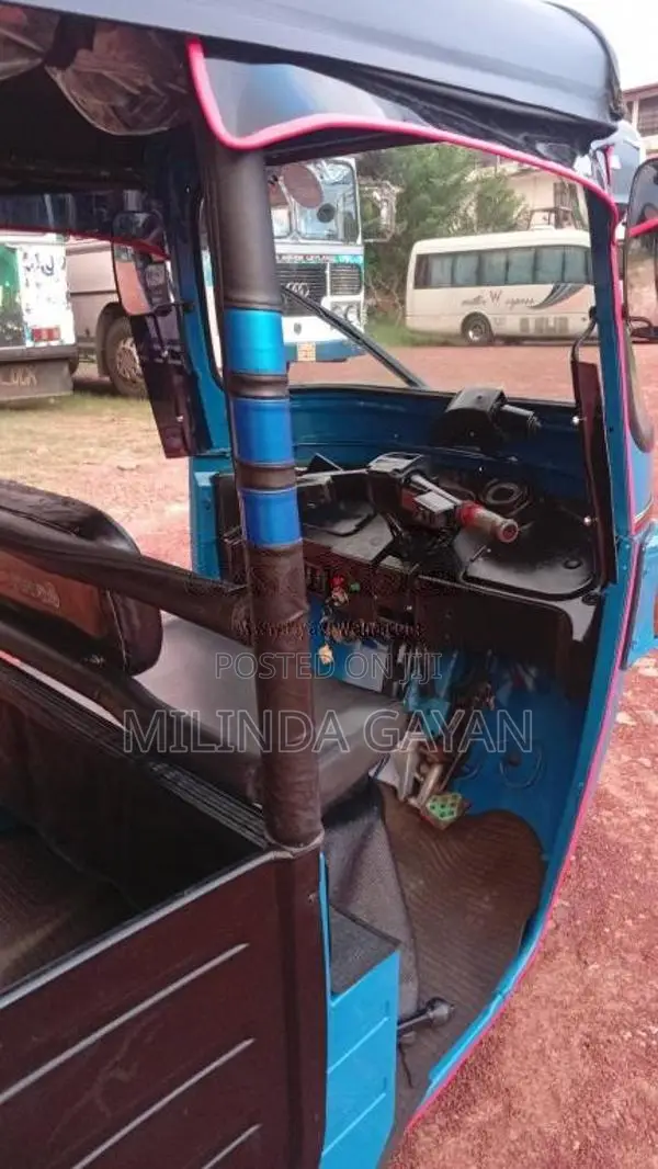 Bajaj RE 2012 Three Wheel (Used)
