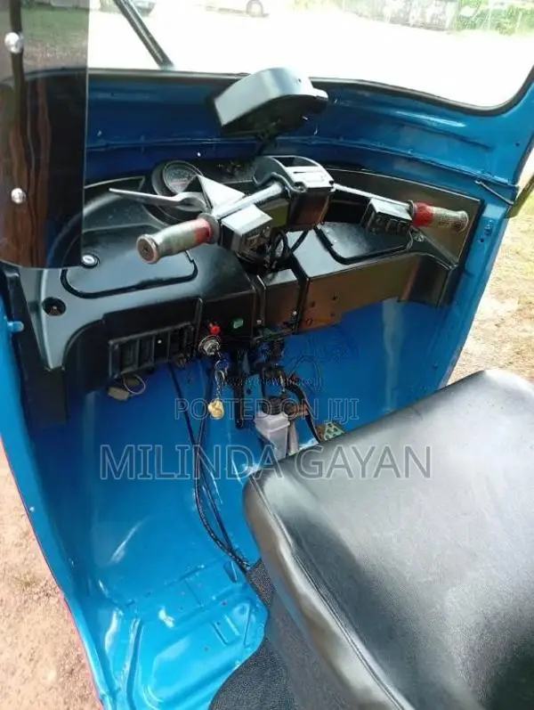 Bajaj RE 2012 Three Wheel (Used)