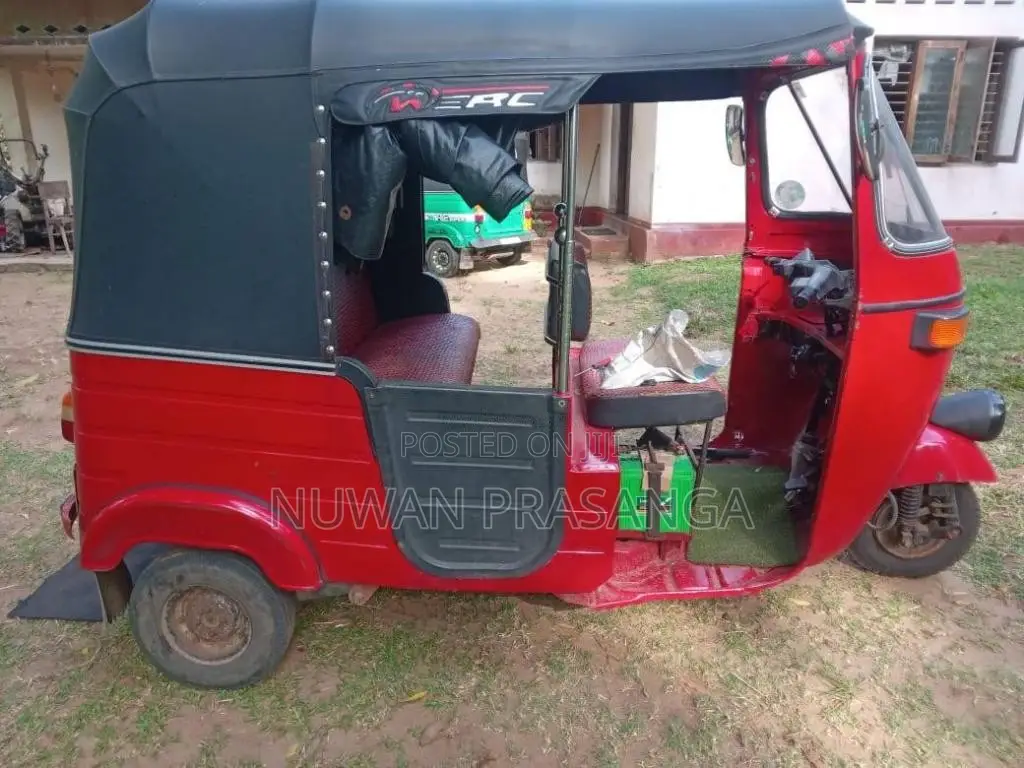 Bajaj RE 2008 Three Wheel (Used)