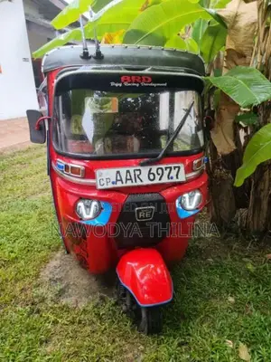 Bajaj RE 2014 Three Wheel (Used)