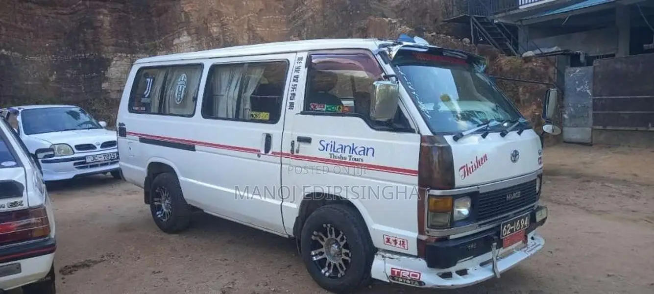 Toyota Shell 1989 Van (Used)