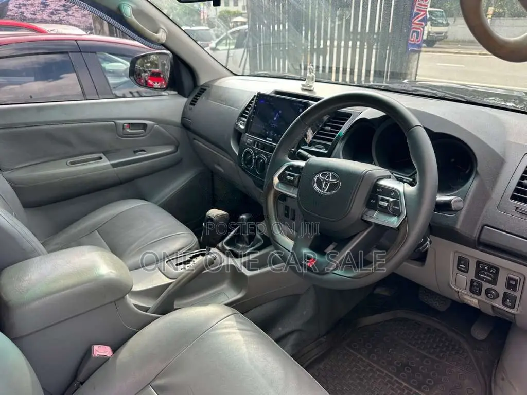 Toyota Hilux 2007 Pickup (Used)