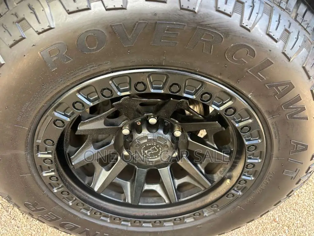 Toyota Hilux 2007 Pickup (Used)
