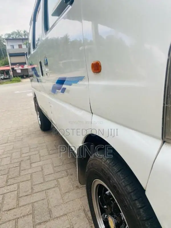 Suzuki Every 2001 Van (Used)