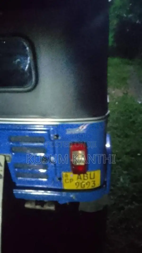 Bajaj 4 Stroke 2020 Three Wheel (Used)