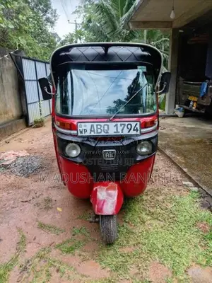 Bajaj RE 205 2017 Three Wheel (Used)