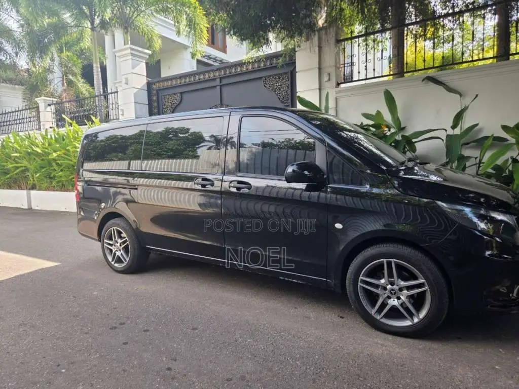 Mercedes-Benz Vito 116 2016 Van (Used)