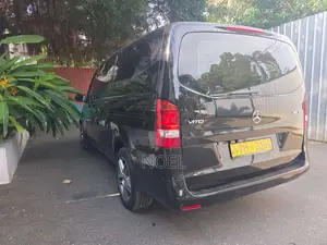 Mercedes-Benz Vito 116 2016 Van (Used)