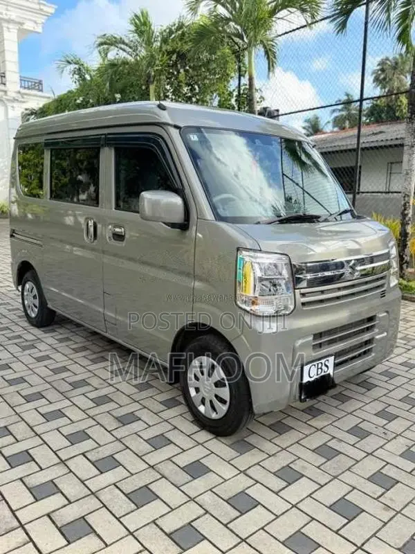 Suzuki Every Join 2025 Van (Used)